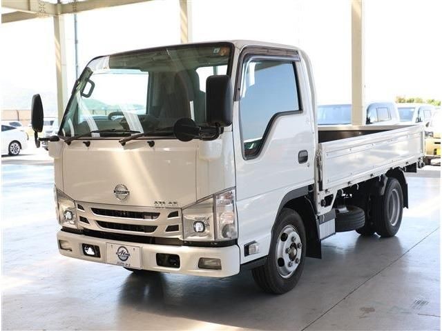 Nissan Atlas