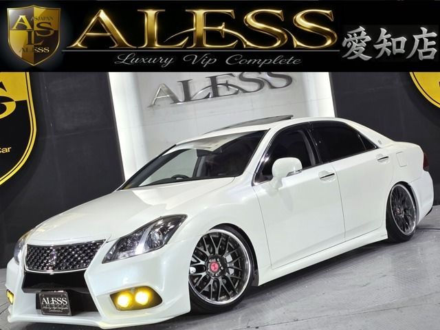 2010 Toyota Crown