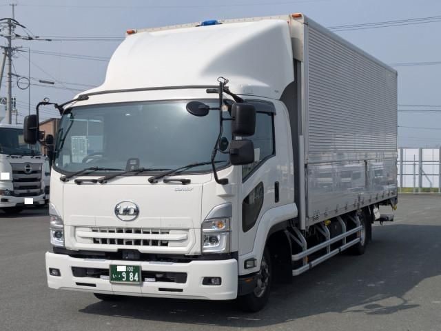 Nissan Diesel Condor