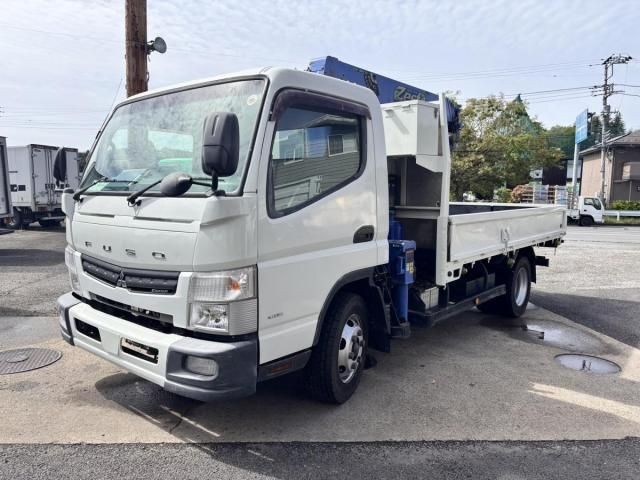 2016 Mitsubishi Canter T