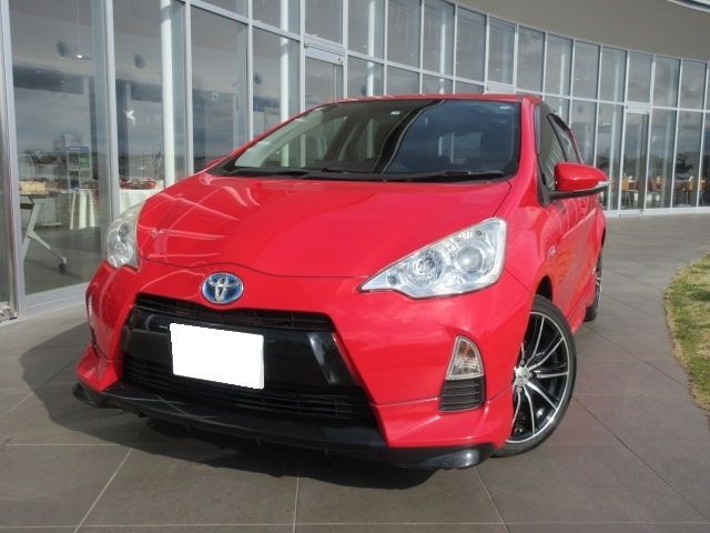 2013 Toyota Aqua