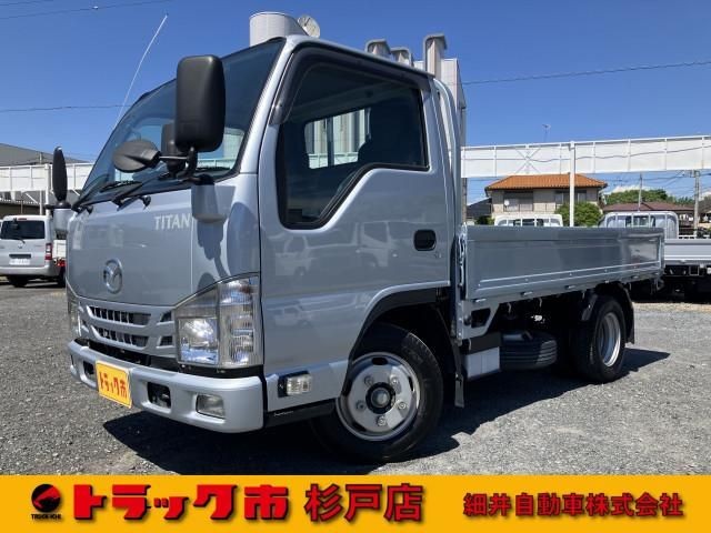 Mazda Titan
