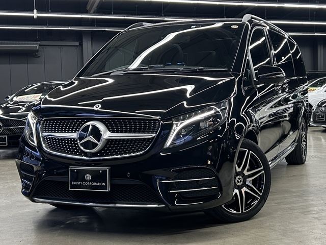 Mercedes-Benz V220D