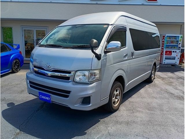 Toyota Hiace W