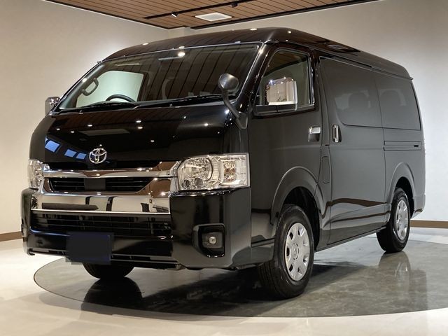 Toyota Hiace W