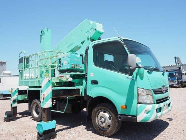 Hino Dutro