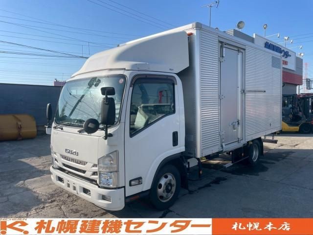 Isuzu ELF