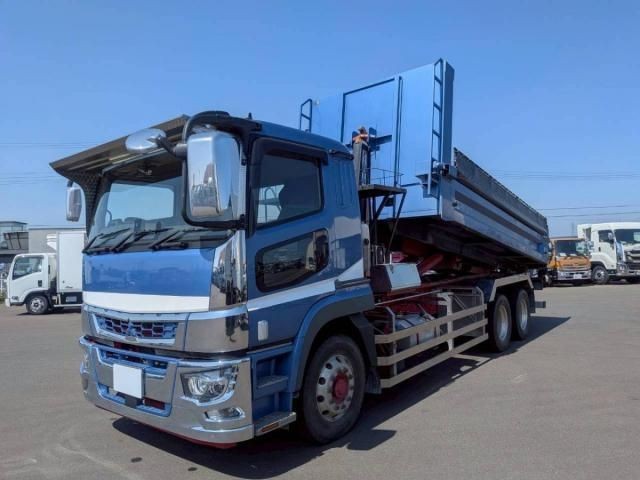 Mitsubishi Super Great