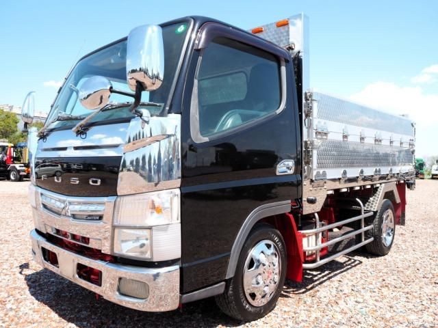 2015 Mitsubishi Canter T