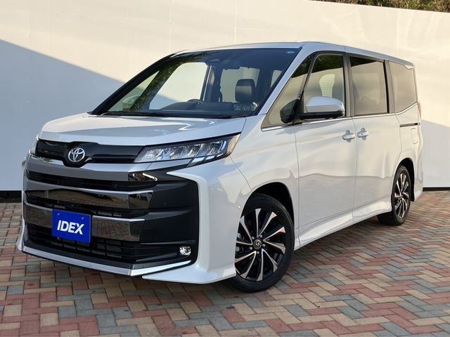 Toyota Noah HV