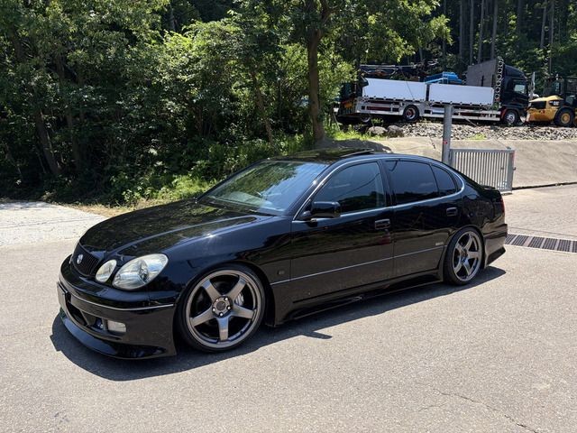 2004 Toyota Aristo