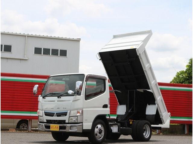 2016 Mitsubishi Canter T