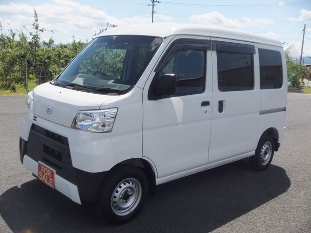 2018 Daihatsu Hijet Cargo