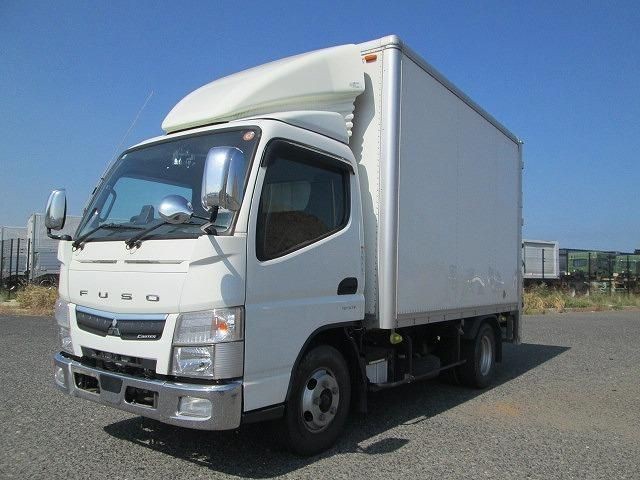 2020 Mitsubishi Canter T