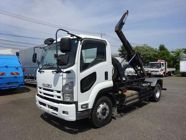 Isuzu Forward