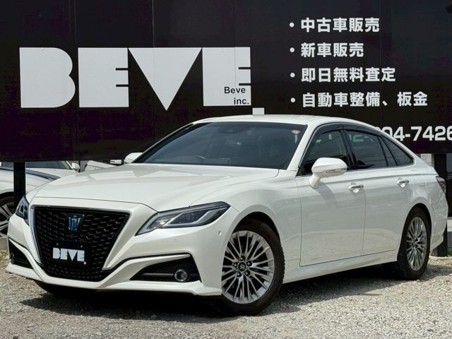 2020 Toyota Crown HV