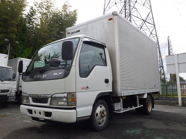 Isuzu ELF