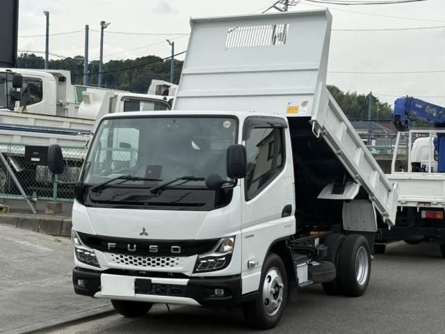 2024 Mitsubishi Canter T