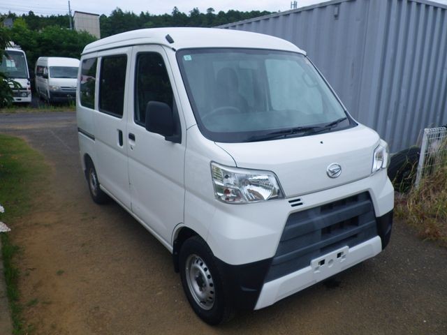 2020 Daihatsu Hijet Cargo
