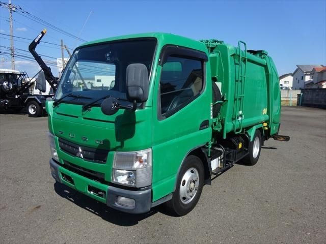 2013 Mitsubishi Canter T