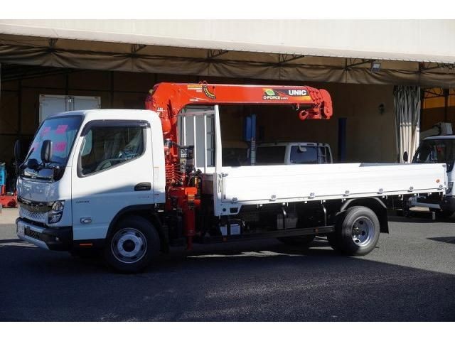 2024 Mitsubishi Canter T