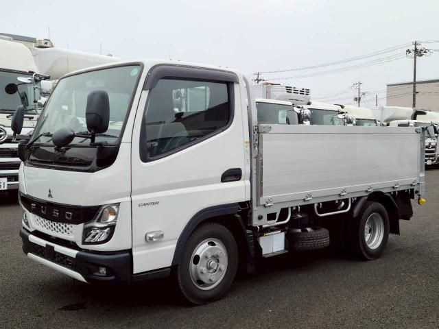 2021 Mitsubishi Canter T