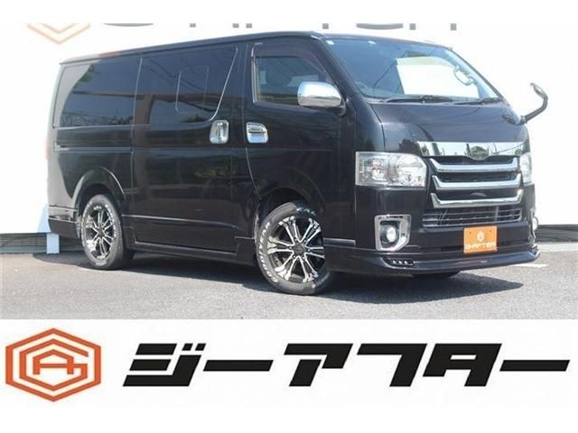 Toyota Hiace V