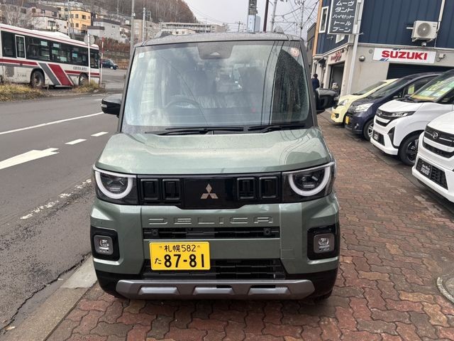 Mitsubishi Delica Mini