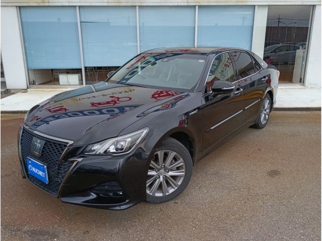 2018 Toyota Crown HV