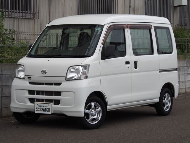 2016 Daihatsu Hijet Cargo