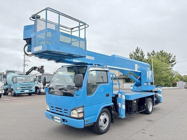 Isuzu ELF