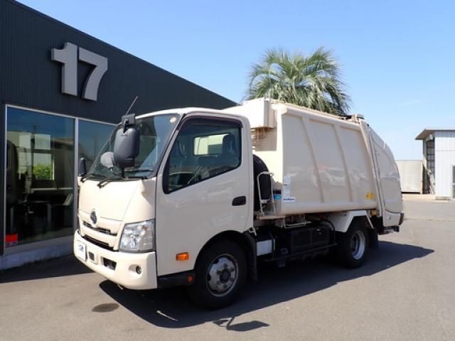 Hino Dutro