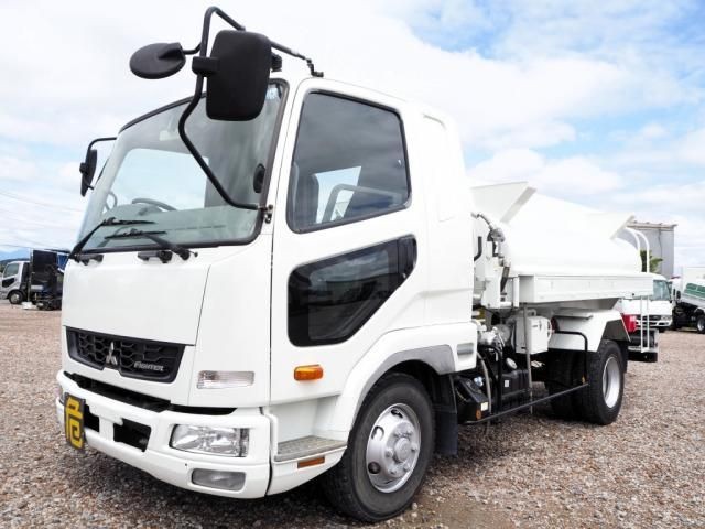 2015 Mitsubishi Fuso Fighter