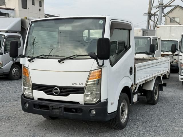 2009 Nissan Atlas