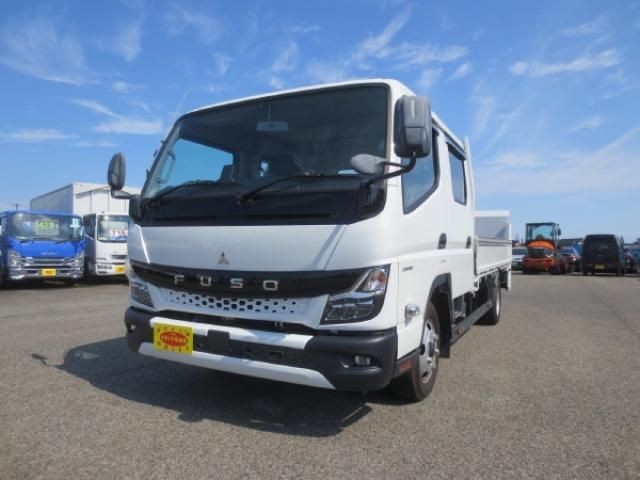 2023 Mitsubishi Canter T