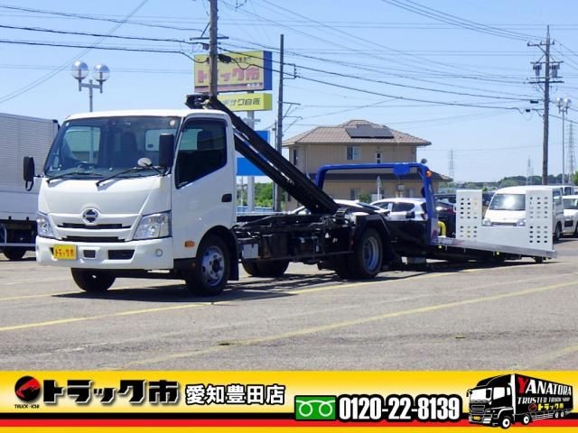 2024 Hino Dutro