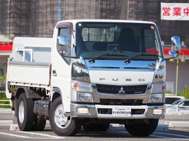 2015 Mitsubishi Canter T