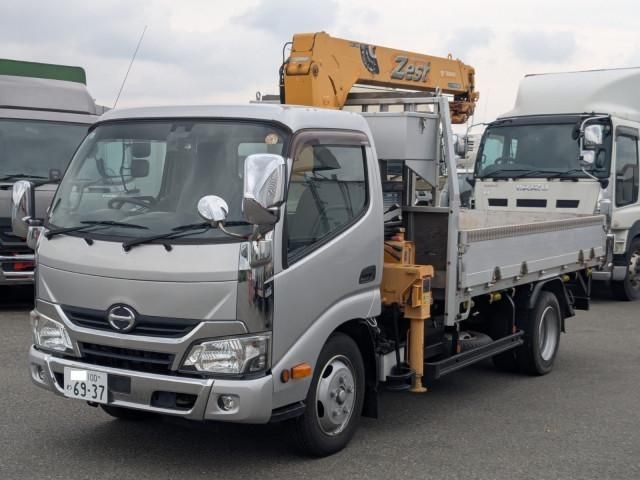 Hino Dutro