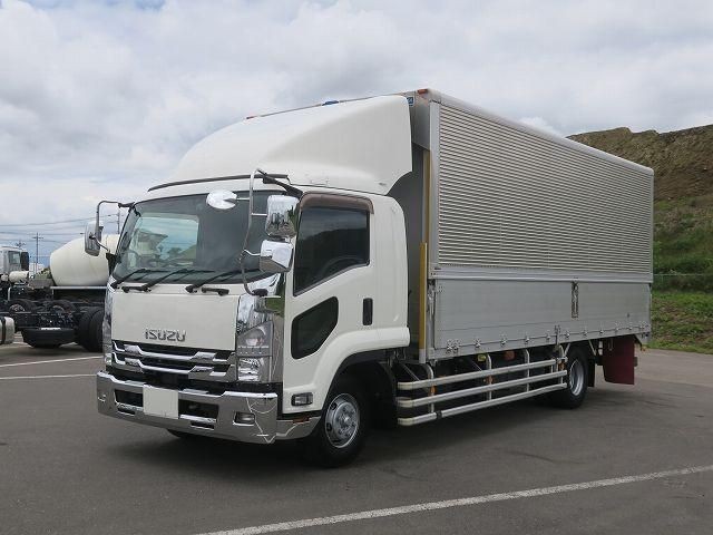 2019 Isuzu Forward