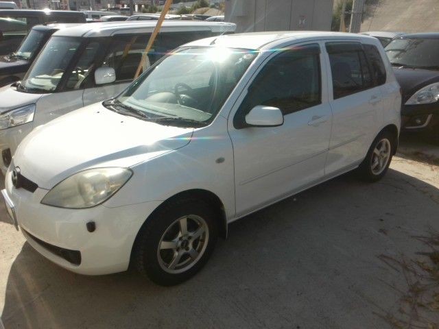 2006 Mazda Demio