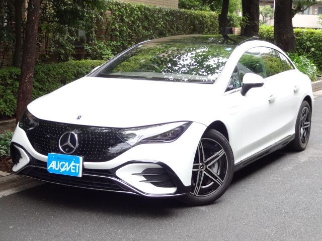 Mercedes-Benz EQE350+