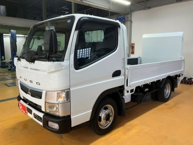 2019 Mitsubishi Canter T