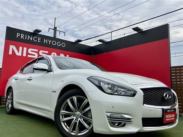 2018 Nissan Fuga HV