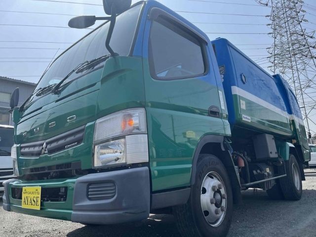 2014 Mitsubishi Canter T