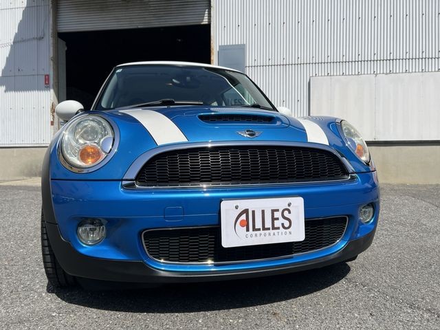 BMW MINI