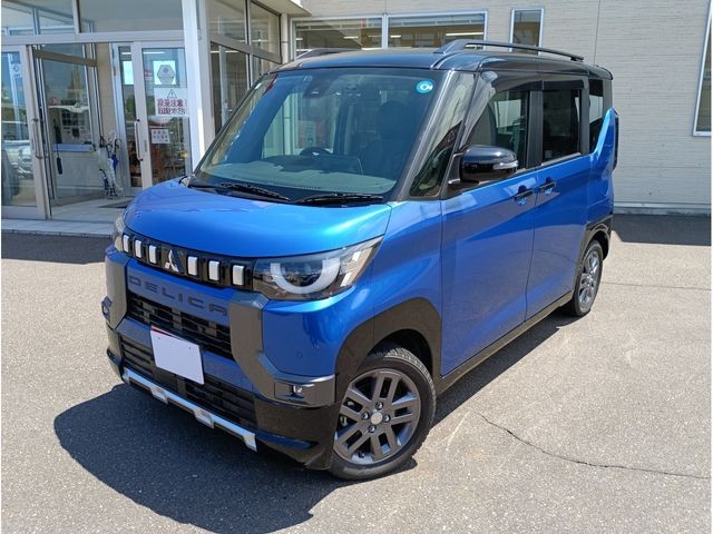 2024 Mitsubishi Delica Mini