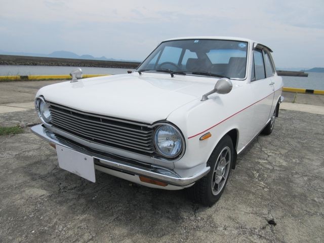 Nissan Sunny