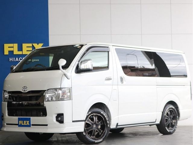 2022 Toyota Hiace V