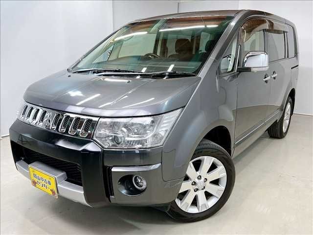 2018 Mitsubishi Delica D5