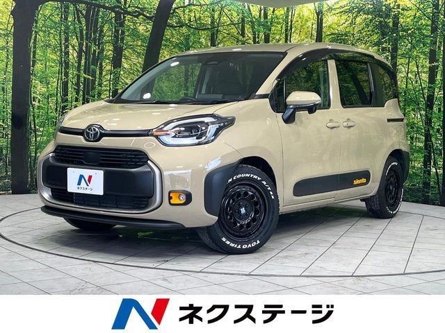 Toyota Sienta HV